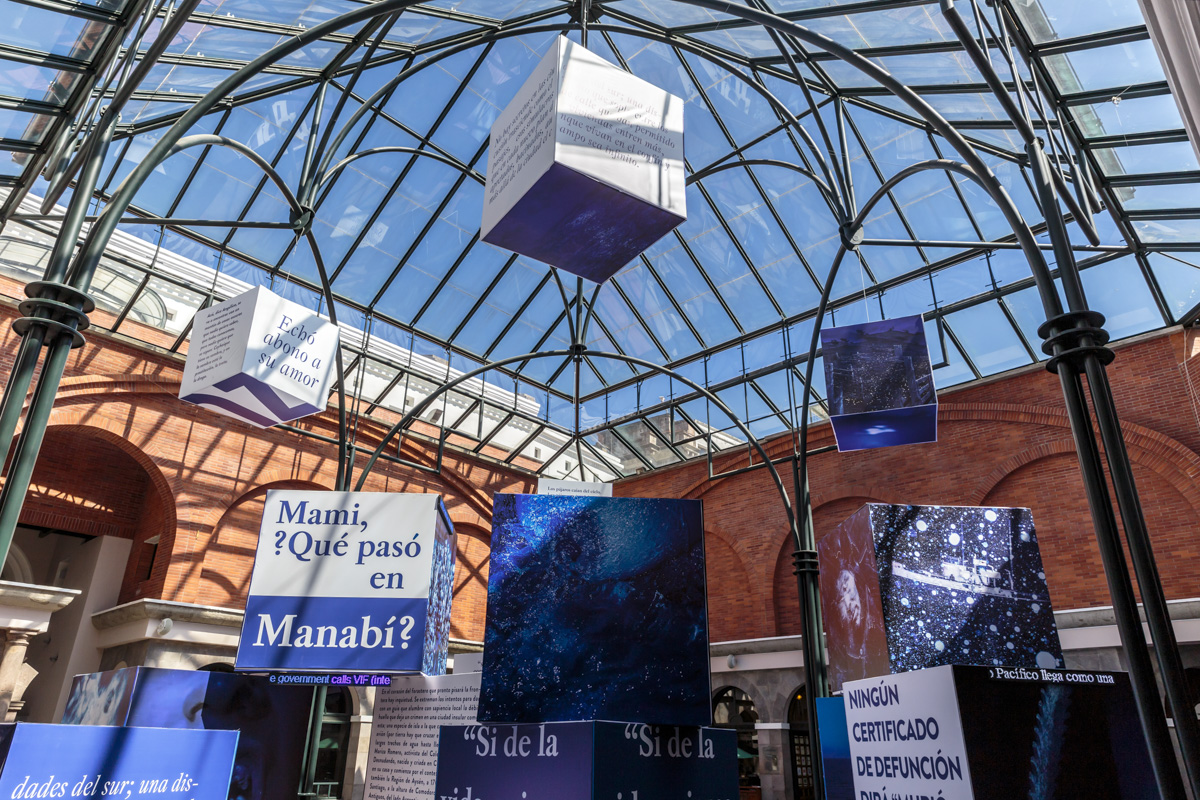 Exposición colectiva Ciudades Visibles, Secretaría de Cultura de Quito, 2016, Ecuador. Curaduría de Claudi Carreras.