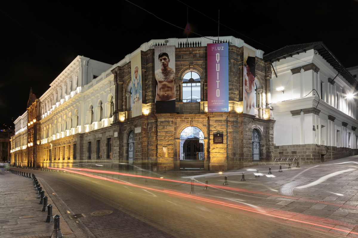 xposición colectiva FLUZ Quito, Secretaría de Cultura de Quito, 2015, Ecuador. Curaduría de Claudi Carreras.